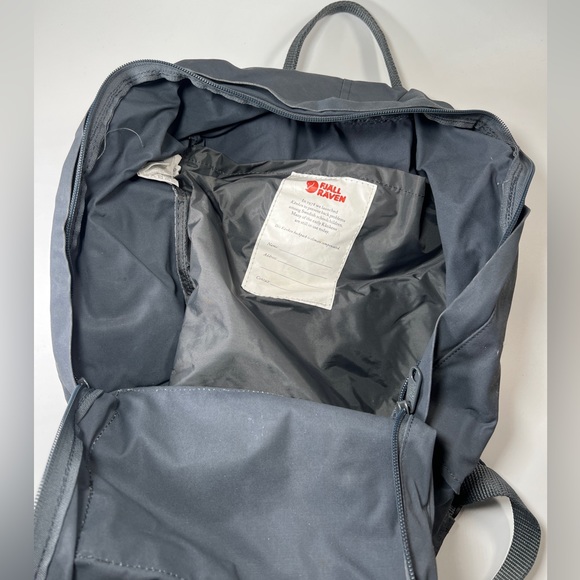 Fjallraven Kanken Graphite Blue Backpack - Picture 4 of 4
